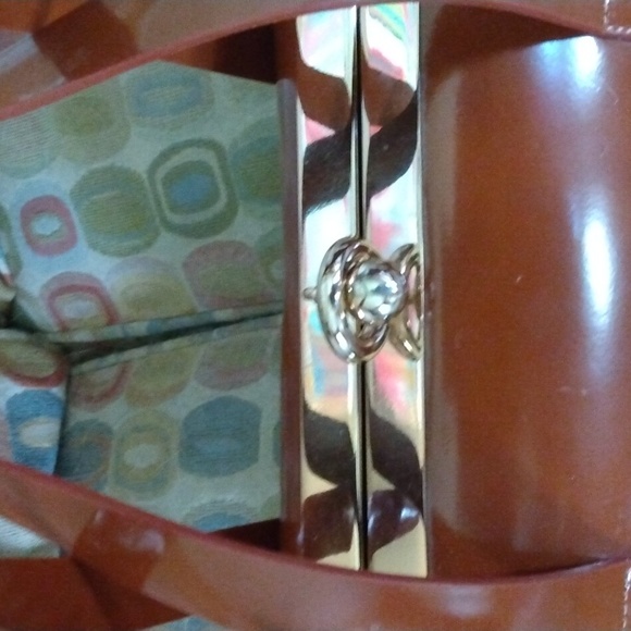 HANDBAG - Picture 3 of 7